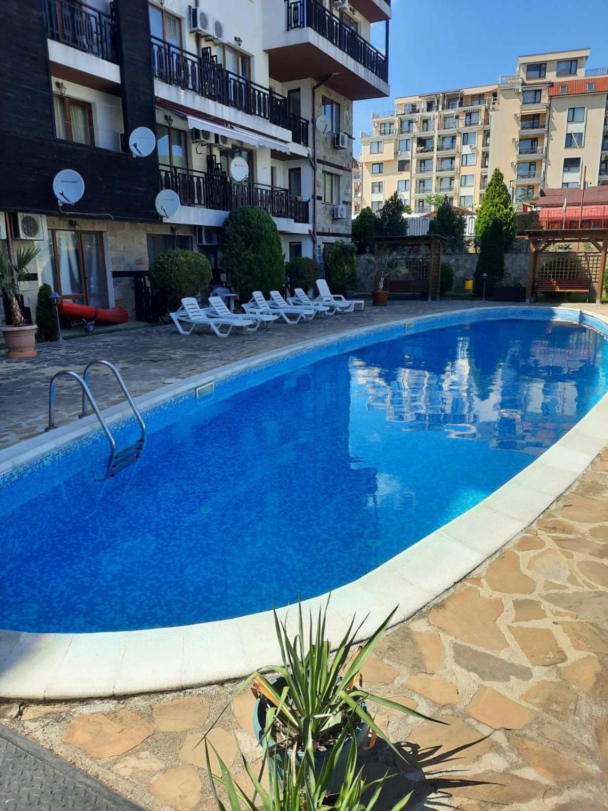 Ferienwohnung Апатаменти За Гости Sunshine И Glory Sweti Wlas Exterior foto