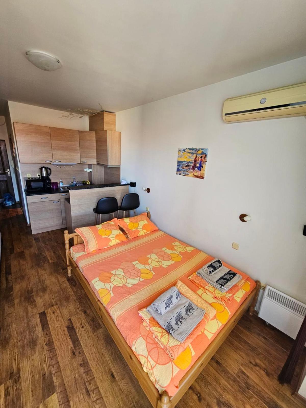 Ferienwohnung Апатаменти За Гости Sunshine И Glory Sweti Wlas Exterior foto