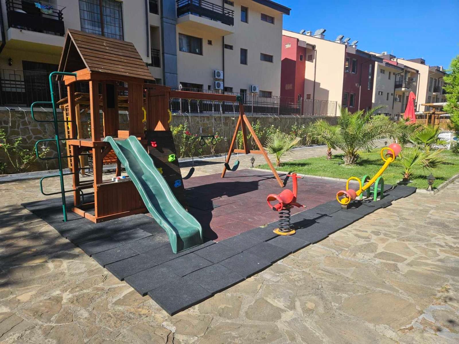 Ferienwohnung Апатаменти За Гости Sunshine И Glory Sweti Wlas Exterior foto