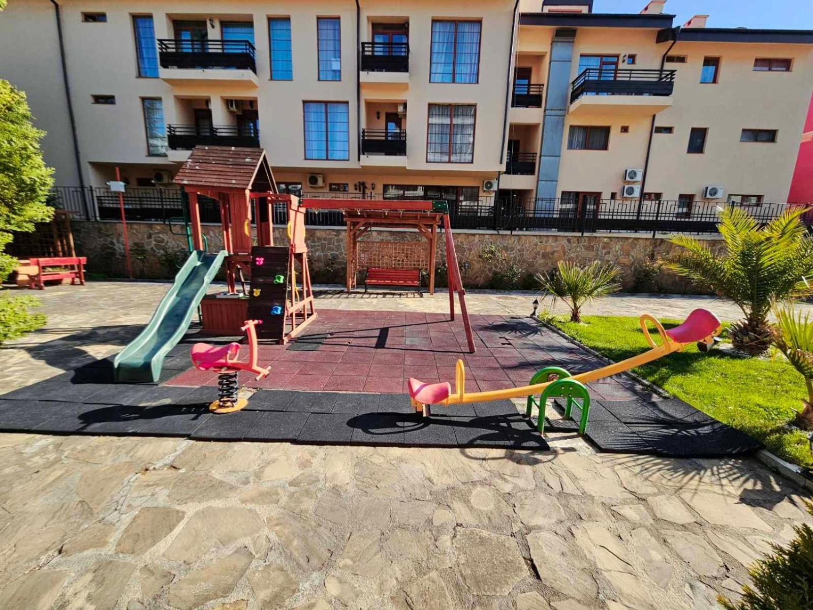 Ferienwohnung Апатаменти За Гости Sunshine И Glory Sweti Wlas Exterior foto